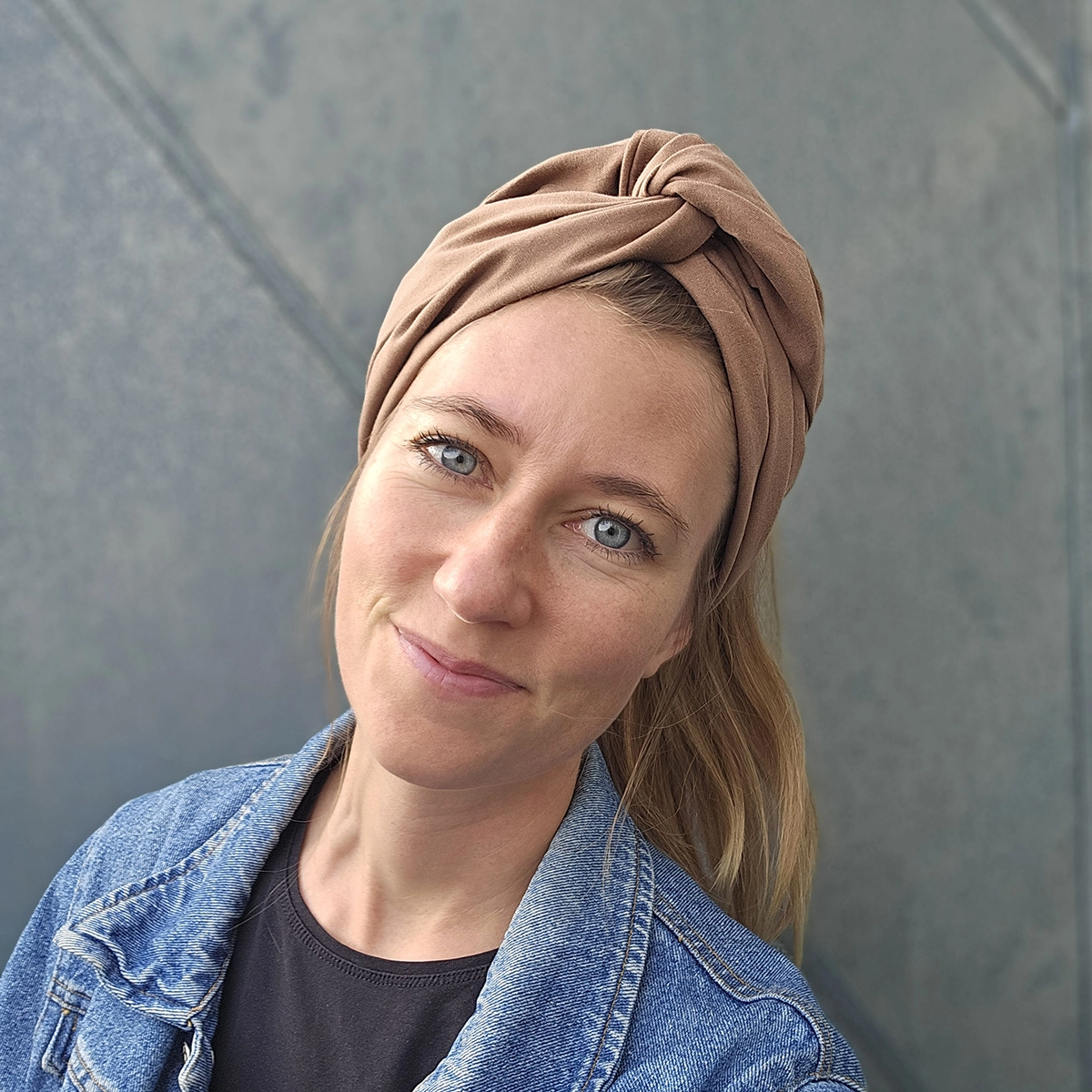 WIRE HÅRBÅND | Varm brun